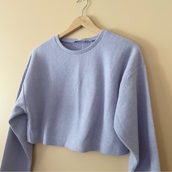 ZARA Crop Sweatshirt Sweater Lilac Crew Neck - Picture 5 of 8